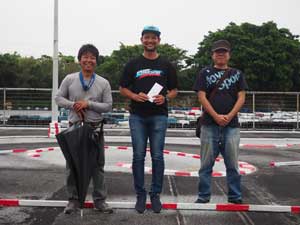 �s�f�P�O�N���X�`���C���E�g�b�v�R