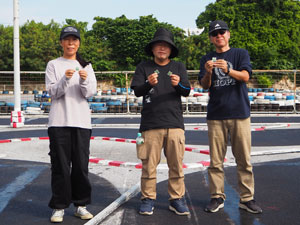 �^�~���N���X�`���C���E�g�b�v�R